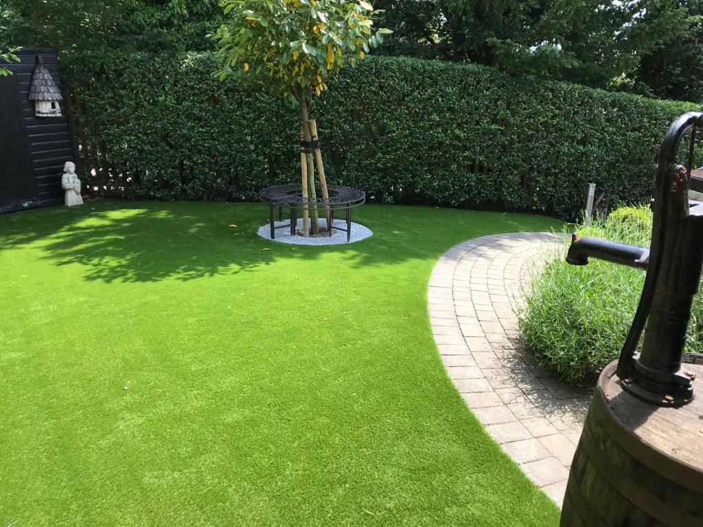 Supreme Lawns tweet media