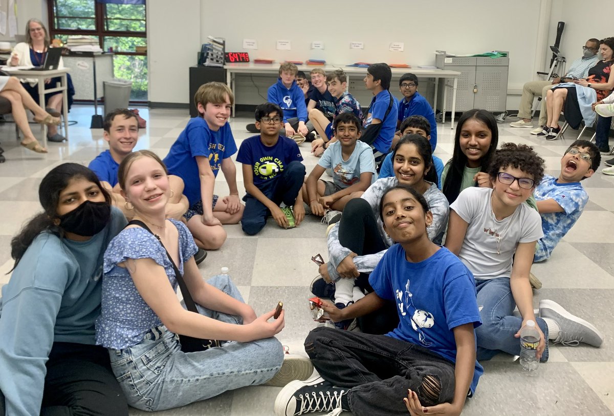 DASD_ShDunn's tweet photo. What a fun & successful Reading Olympics Competition last night! The MC6 Narwhals had a blast competing & reading together! Thanks to the @CCIU_24 and all of the wonderful volunteers & parents for making it such a great event for the Ss! #NarwhalNation #DASDPride @Downingtown6GC https://t.co/iNJ1ARuNV8