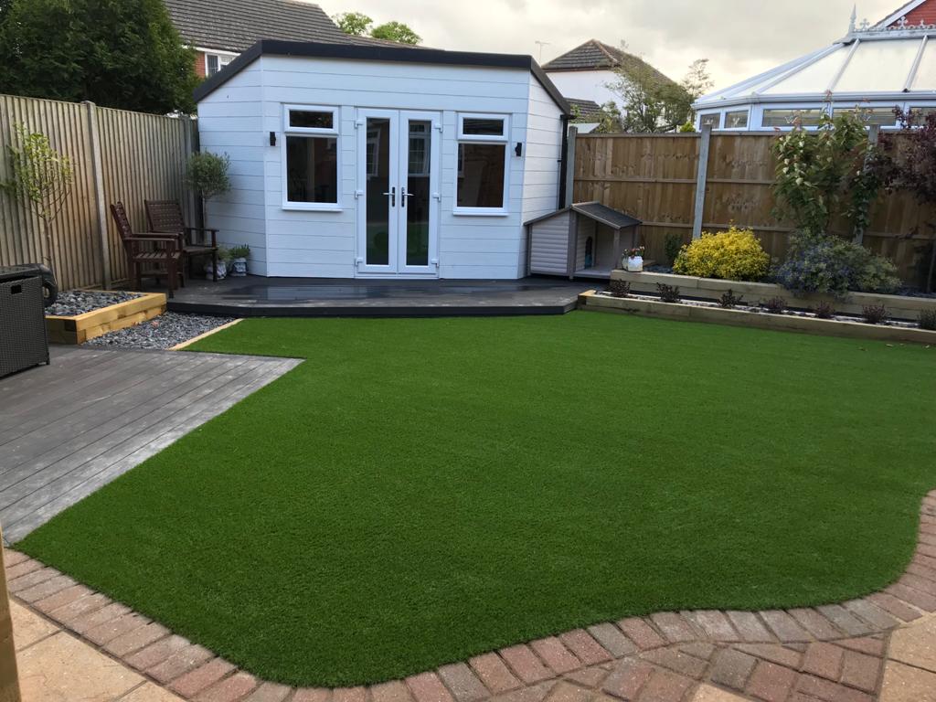 Supreme Lawns tweet media
