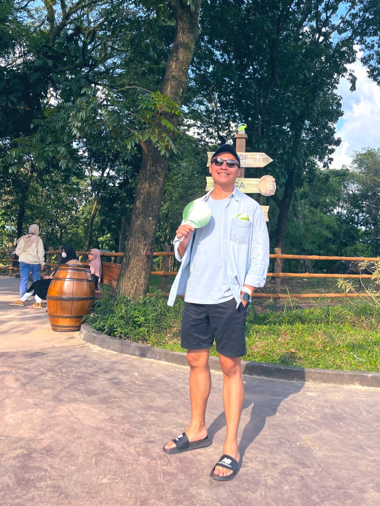 180cm

Quote with your height &amp; your favourite pic of yourself