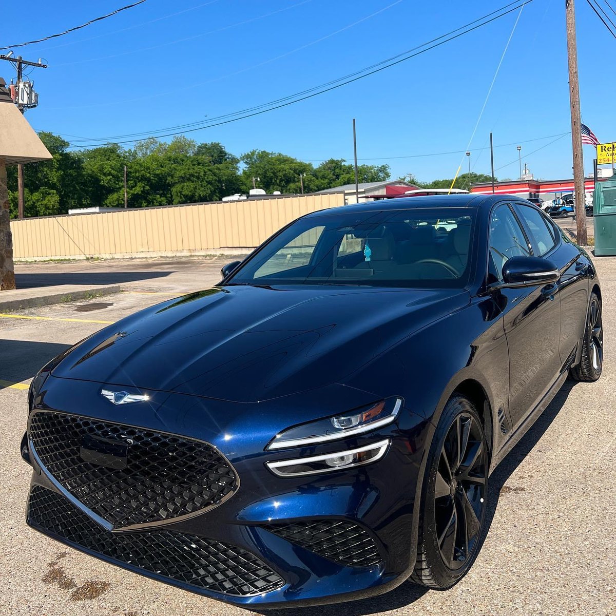 SCADTX's tweet photo. Time To Give Your Car The Love It Deserves 🫶@SCADTX, We Make It Easier ThanEver To Kepp Your Car Looking Good As New. Whether You're Looking For A Simple Wash &amp; Wax, Or A Full Detail, Our Experienced Technicians Have you Covered. Protect Your Paint &amp; Book An Appointment Today! https://t.co/z4HBREwNU6
