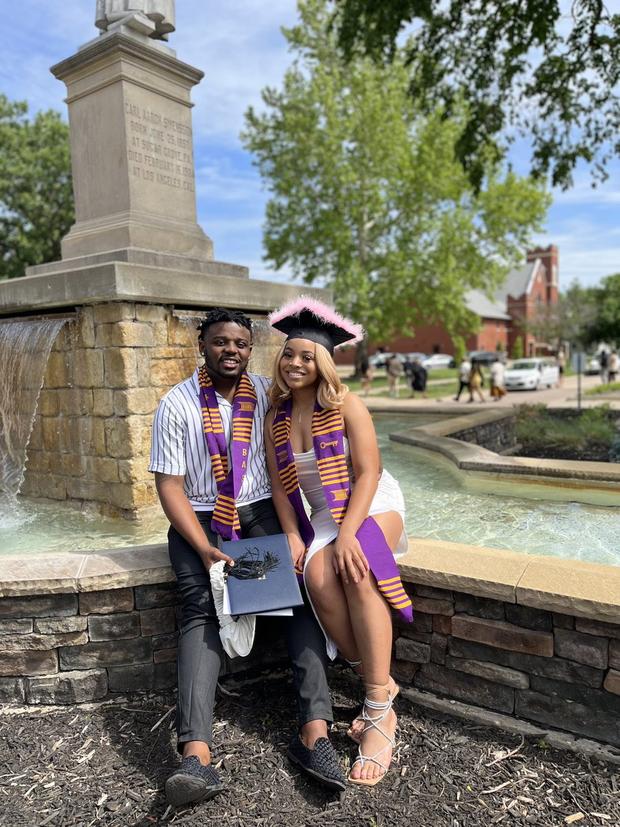 brree__'s tweet photo. We met in our college cafeteria lol. We are from two completely different sides of the country and met in the middle (he’s from FL, I’m from CA, and the college was in KS). Graduated college last year together and Sep 14th will be our 5th year together. https://t.co/F1FnEn8Ikw