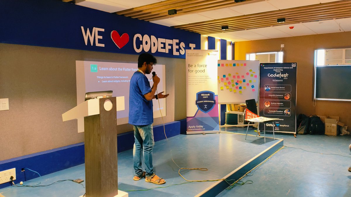dscjisu's tweet photo. Huge thanks to @shubhayu64 for an enlightening session on Flutter, the future of app development, at Codefest 2023! 📱 Your knowledge and insights were invaluable, and our attendees gained valuable information. Thank you for sharing your expertise with us! #Codefest2023 #Flutter https://t.co/ADWw0FDYgG