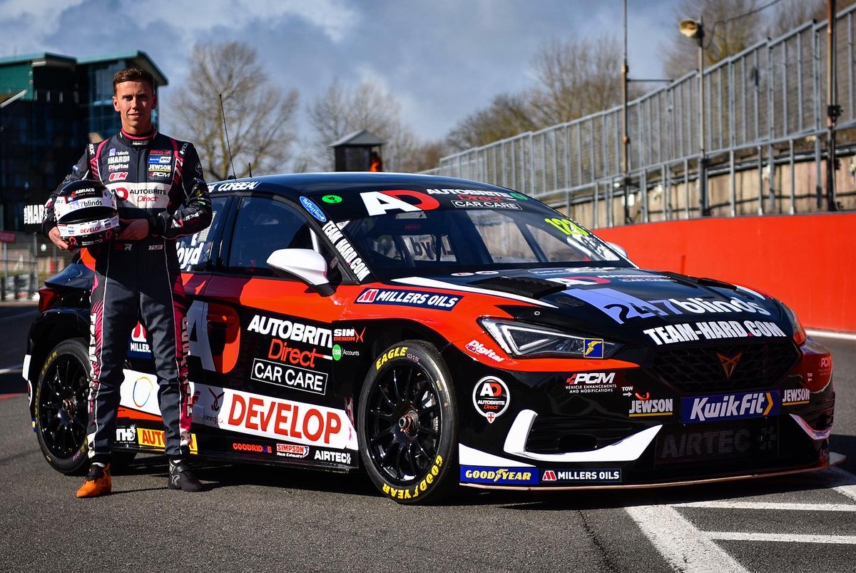 📰 Latest news:

Daniel Lloyd revealed the eye-catching new livery for his 2023 Cupra Leon at the #BTCC official preseason test🤩

See 👉 btcc.net