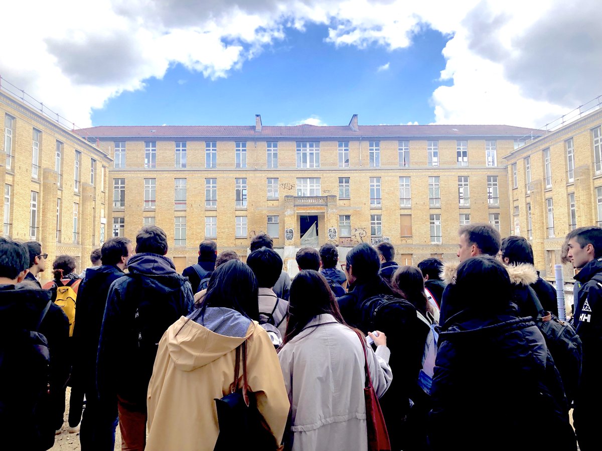 vichiros's tweet photo. 🎓🌿 It was my pleasure to guide @EcoledesPonts  students on #resilience, #social impacts &amp;  #communication in ecological engineering. 👏 Thank you to the teachers &amp; 45 students from City, Environment, Transport dept. for this enriching 8-month journey! https://t.co/bU68cmCNbc
