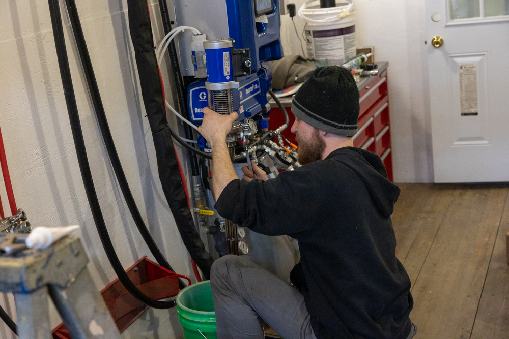 EnDiSys's tweet photo. Spray Foam contractors are one group among many that EnDiSys serves by providing industry-leading fluid delivery systems engineering and support. https://t.co/L8SXbFSSqp