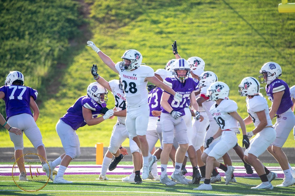 AbbottPlank's tweet photo. Blocking a kick https://t.co/3Cv6f8qSI6