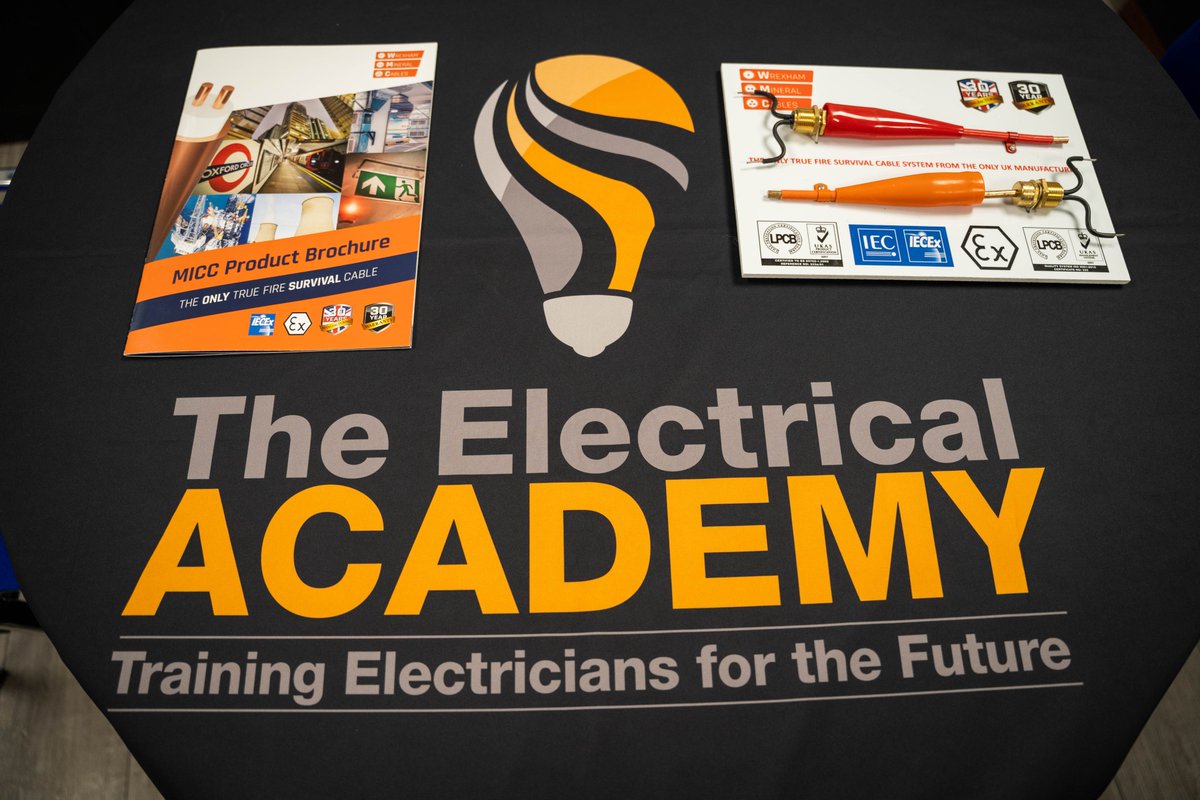 ElectricalAcad1's tweet photo. We would like to say a big thank you to @cefonline who have recently supplied us with @wmcables!

Our apprentices will really enjoy getting their practice in 🙌

#CEF #kent #upskill #electricalapprentice #trainingcentre https://t.co/TmhOLVH4iE