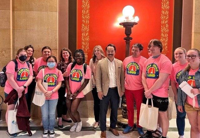 ANSRMN's tweet photo. Youth tobacco prevention advocates visited the Capitol yesterday to ask lawmakers to end the sale of all flavored tobacco products in MN by passing SF2123/HF2177! Let's get this done to protect kids! #mnleg @KellyForUs @ethanchamnhouse https://t.co/Q7asuD9t29