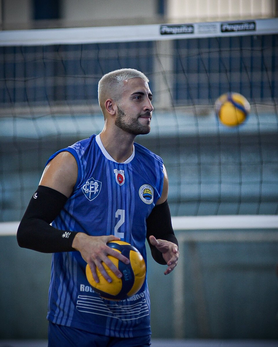 #TBTdoNVC Lembrando do dia que nevou em Niterói… 🤔❄️

📸Mauricio Almeida

#NiteroiEsportes