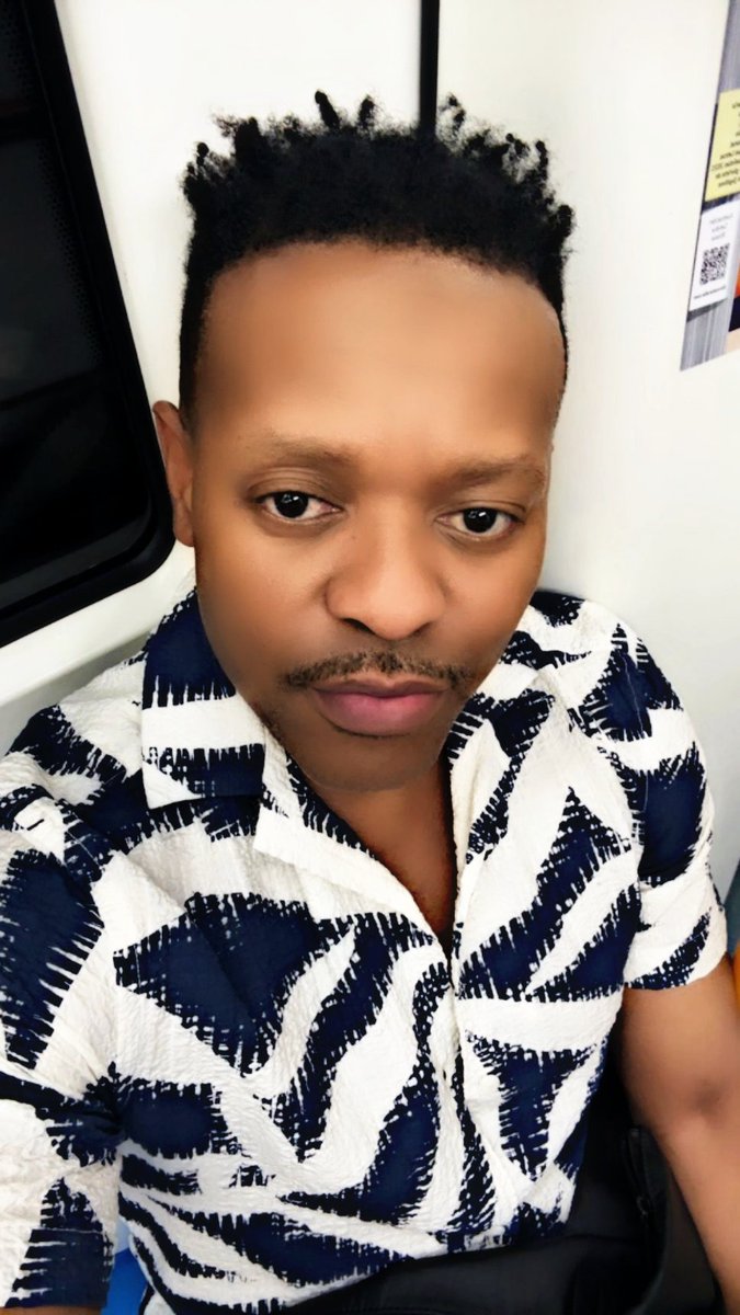 Remember: the best person you can ever be, is yourself. everyone else is already taken 🙏🏾 #mlutheartist #rightwithyou