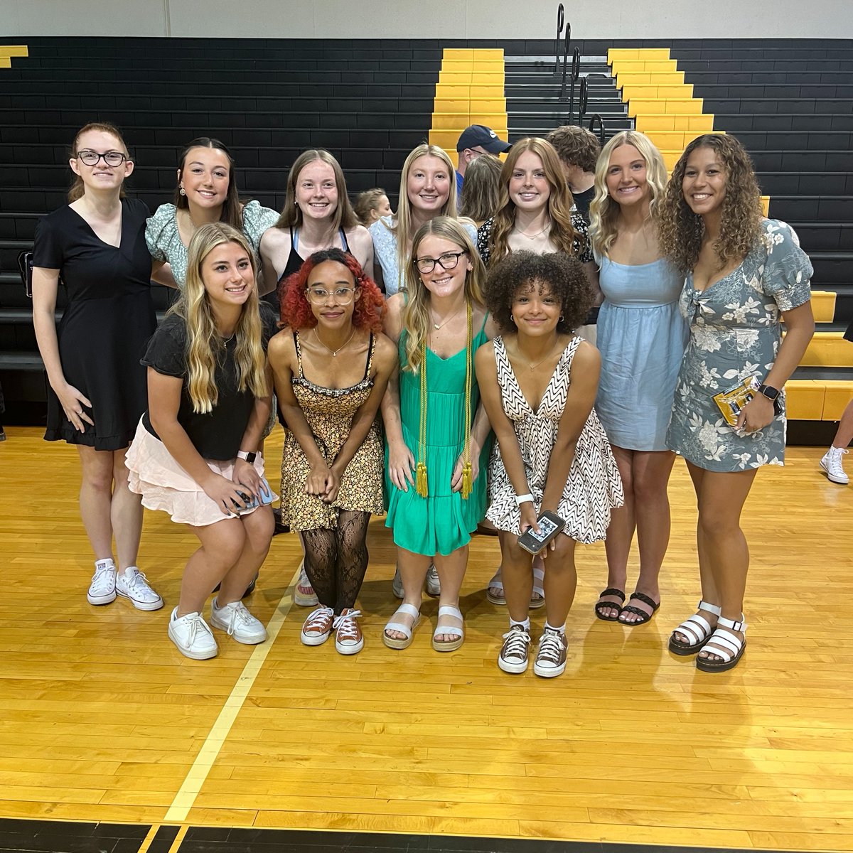 burkegirlssoccr's tweet photo. Proud of all of our representation at the Academic Recognition Ceremony today!!
@adubose605, @corinneroberts_, @avawhalen16, @chloe_pricee, @dylanvobejda, @hopeeholcomb, @mproctor0311, @megan_king5, @samanthapitts01, Audrey Brown and Morgyn Clay! https://t.co/ZAi4KVPxtI