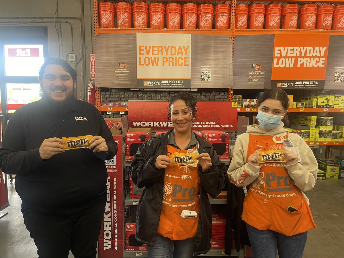 WE MADE IT TO 30 DAYS SAFE !! Continue using the proper gear #0654COMMERCE 🦺🔨