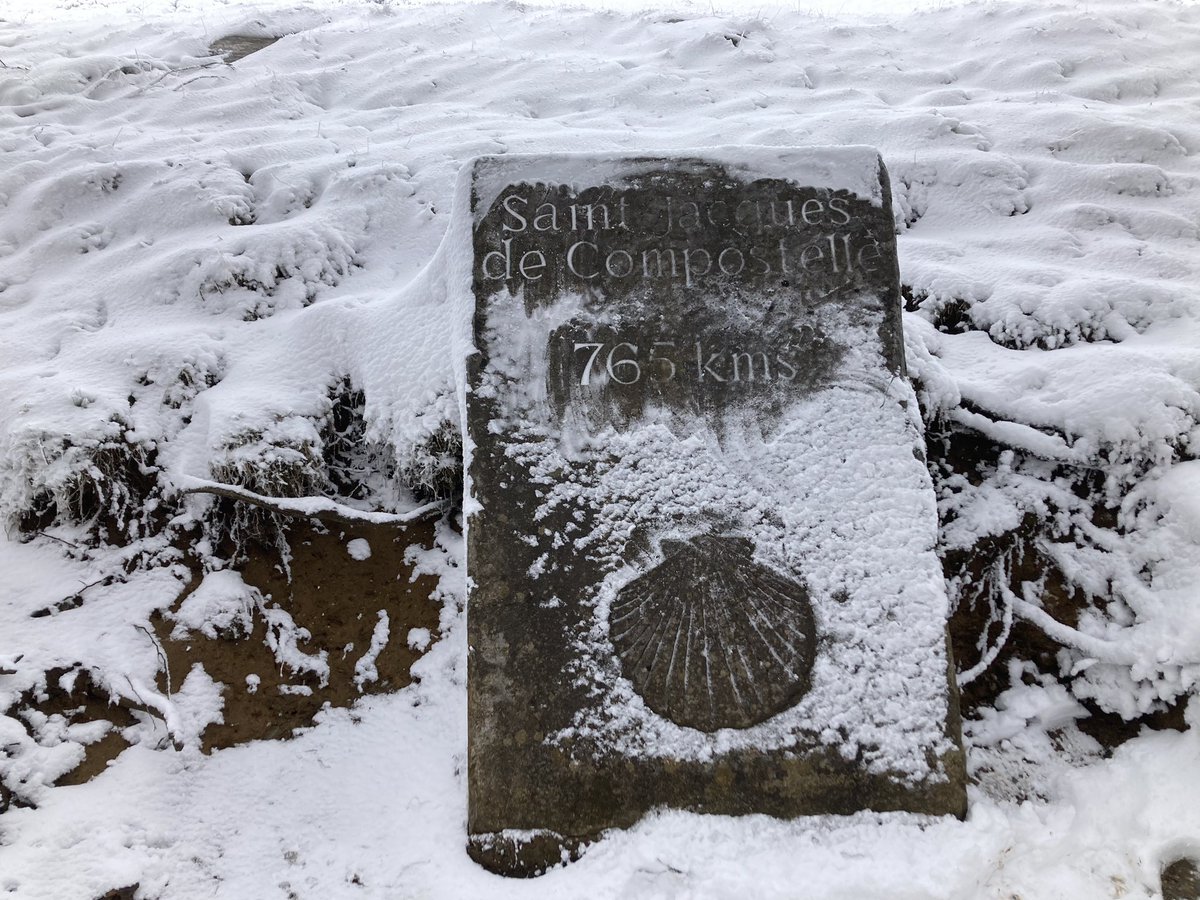UKEUDeputy's tweet photo. The rain in Spain falls mainly on my headโฆ. And sometimes turns to snowโฆ I seem to have brought a bit of British weather with me..,.Anyway, safely across the #Pyrenees
#CaminodeSantiago #WhatHappenedToSpring #ClimbEveryMountain https://t.co/UsDiKVSYSs