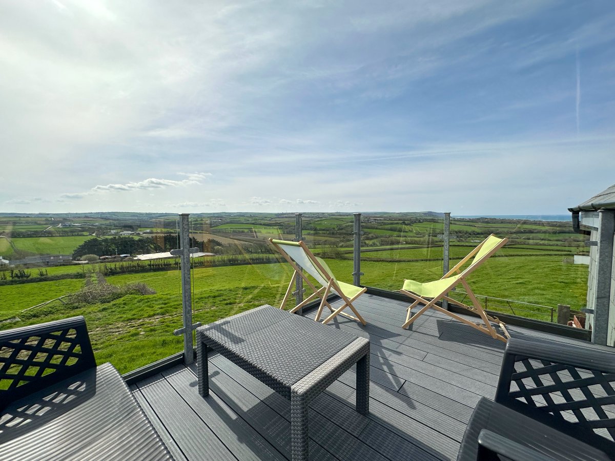 Wooldown Holiday Cottages tweet media