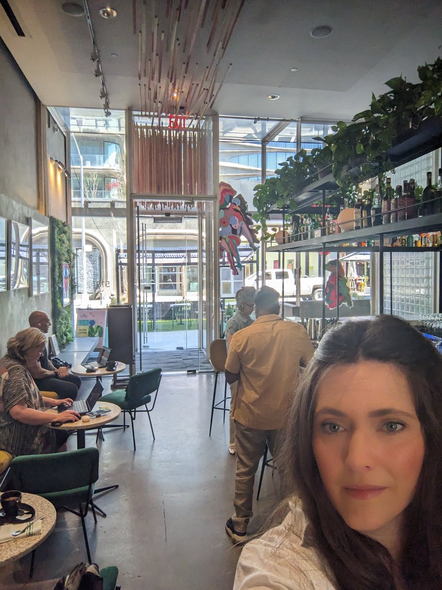 mickelle.eth @peregrine (@mickelleweber) on Twitter photo 