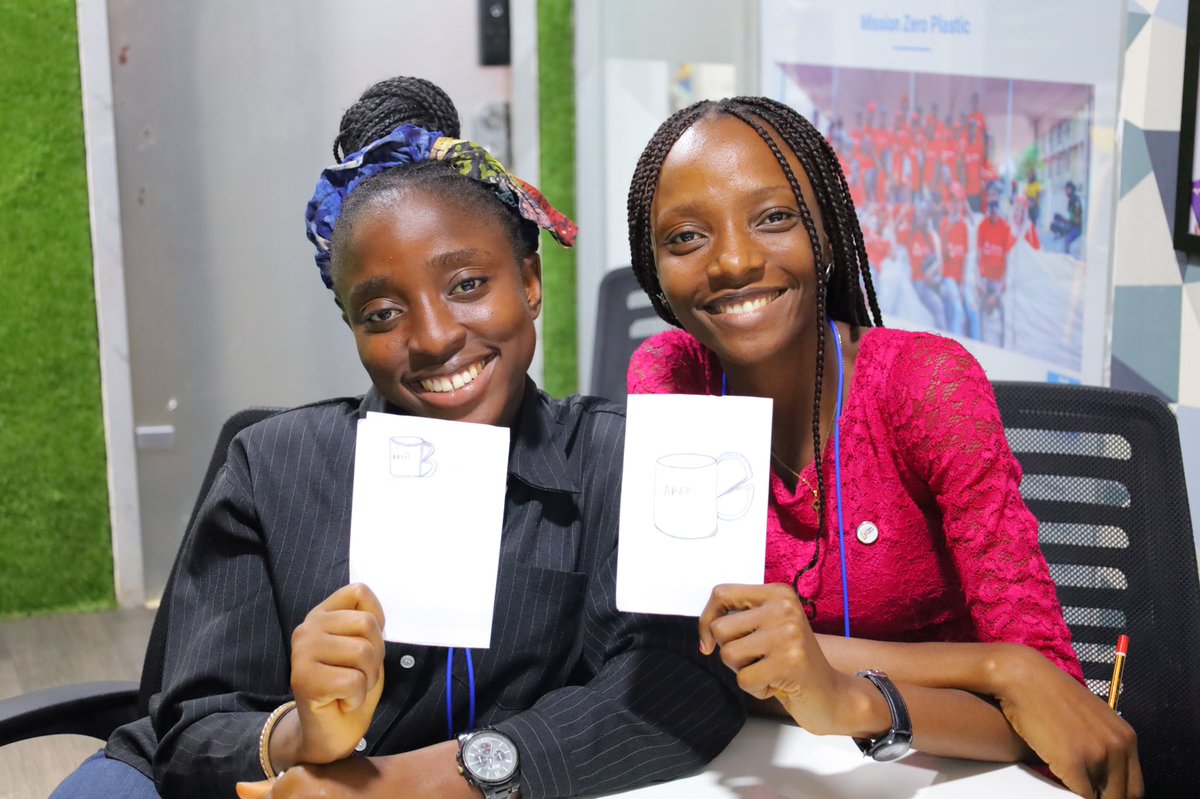 Areai4Africa's tweet photo. Our Program Impact Fellows (PIFs) certainly had lots of fun yesterday as they learned about and practiced some ice-breakers and fun activities that ultimately encourage teamwork and cognitive learning in children.
#AREAi4Africa #LearningAndPlaying #FunActivities #Icebreakers https://t.co/wHztHVBDF3