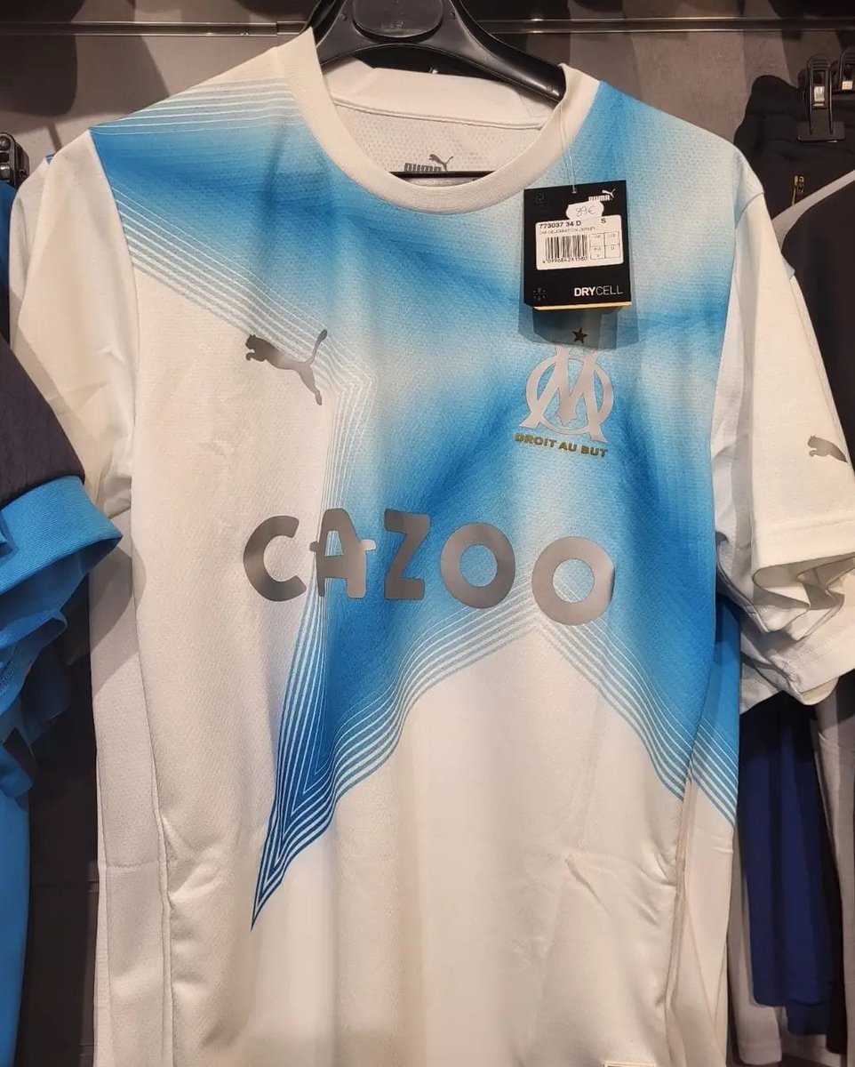 Il arrive...😉 #TeamOM 
v/ <a href="/R3dzkin/">R3dzkin</a> 
Cc <a href="/Mode55489648/">titi ( c’est toi le boss)</a> <a href="/InfosOM_/">Infos OM</a> <a href="/_BeFootball/">BeFootball</a>