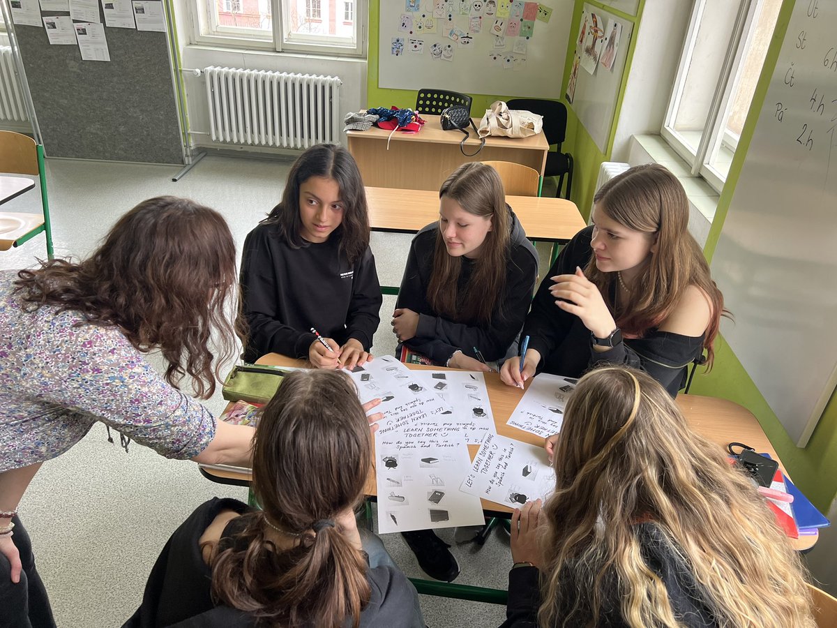 Gaziantep İl Milli Eğitim Müdürlüğü Erasmus + Okul Eğitimi Akreditasyonu Grup Öğrenci Faaliyetimizde 3.Gün 🌏📚📎📌

<a href="/yasintepe/">Yasin TEPE</a> <a href="/M_A_Tiryakioglu/">Mehmet Ali TİRYAKİOĞLU🇹🇷</a> 
<a href="/ulusalajans/">Türkiye Ulusal Ajansı 🇹🇷 Turkish NA</a>
<a href="/_kayazehra/">Zehra KAYA</a> 
<a href="/etwgaziantep/">Erasmus / eTwinning Gaziantep</a> 
@husnudumluiho