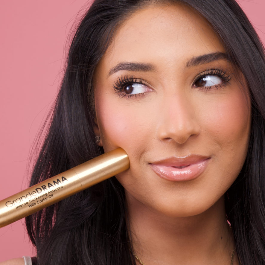Are you ready to step up your lash game? GrandeDRAMA adds the drama you've been looking for! 👀

🛒 Shop this beauty during the <a href="/sephora/">Sephora</a> savings event starting tomorrow, 4/14!