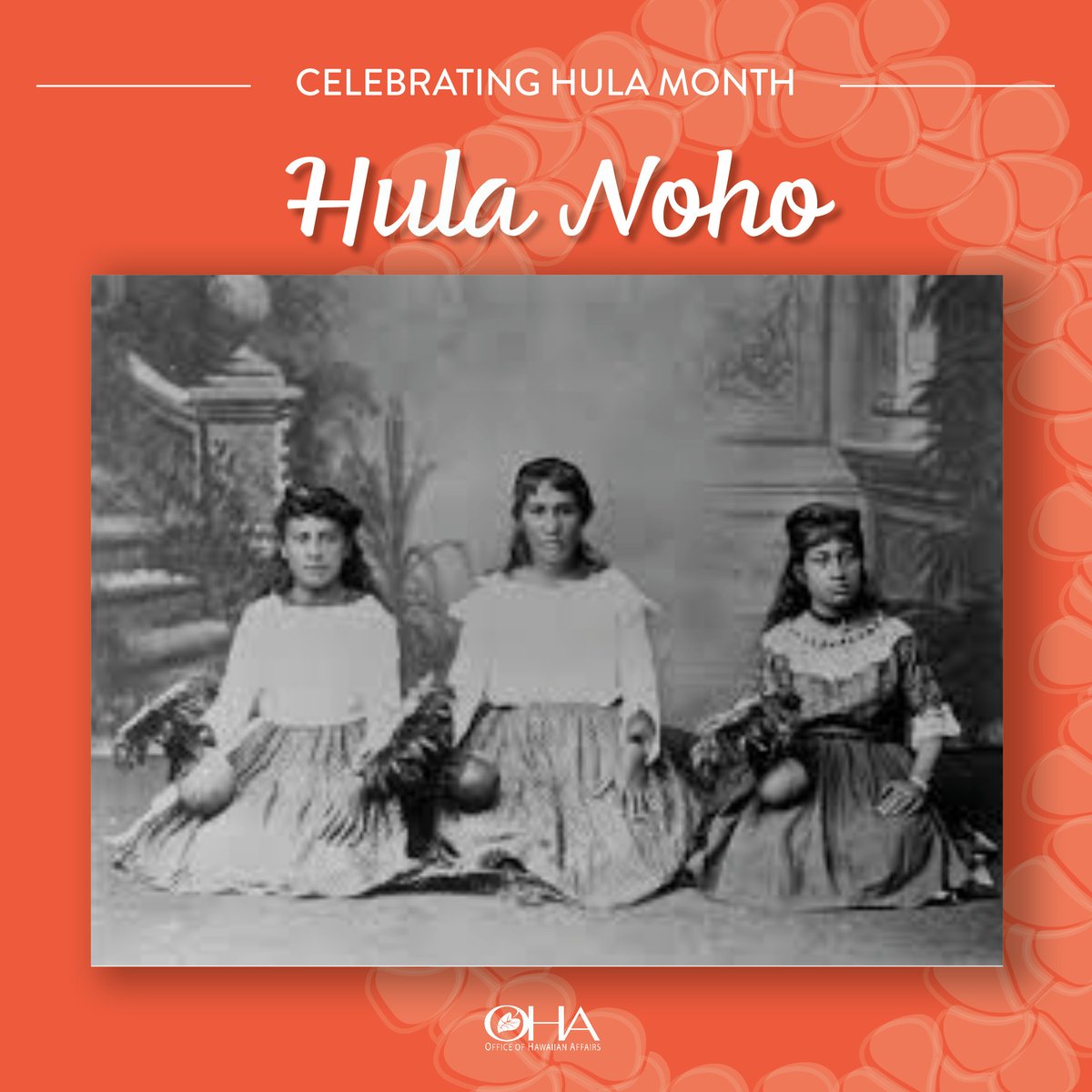 kawaiolanews's tweet photo. Hula noho were performed in the seated position to not offend the chiefs and nobility by not standing over their heads. Some of the oldest dances performed today are hula noho.
Na Kalani Akana, PhD.
OHA ʻAho Piʻo Noiʻi, Research Analyst
#HulaStrong #HulaisLife #MerrieMonarch23 https://t.co/OezZ91dmKh