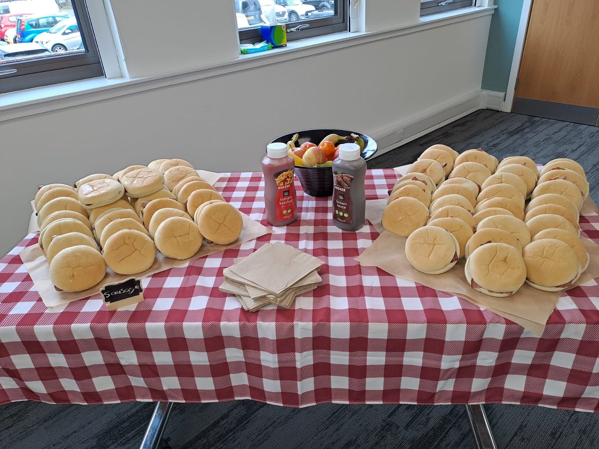 TheSoberParrot's tweet photo. Photos from a recent external catering order for Harrison Clark Rickerybys 

Email us at info.soberparrot@nelsontrust.com for our catering menu's &amp; to find out more information ❤️

#externalcatering #pastries #breakfastbaps #thesoberparrot #thenelsontrust #catering https://t.co/5nKLmrm2Y0