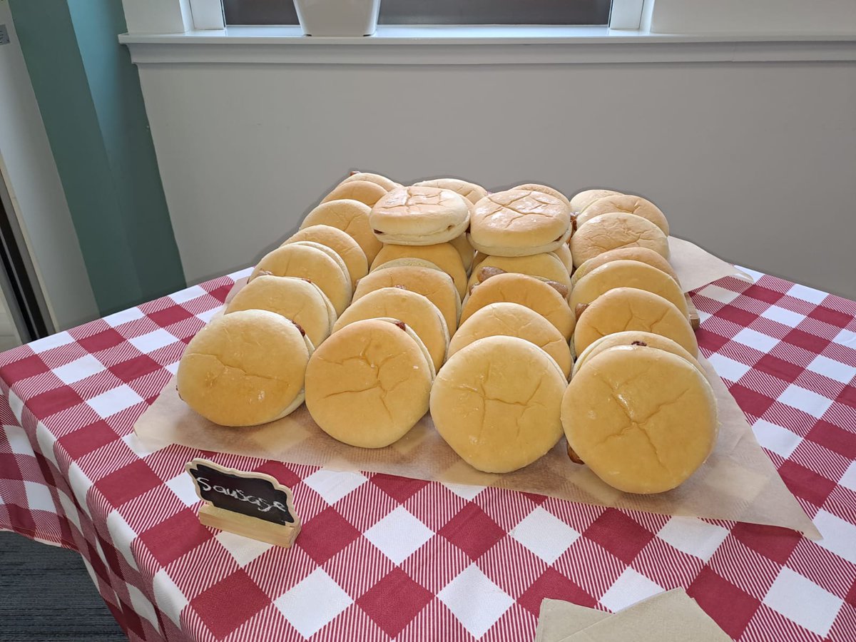 TheSoberParrot's tweet photo. Photos from a recent external catering order for Harrison Clark Rickerybys 

Email us at info.soberparrot@nelsontrust.com for our catering menu's &amp; to find out more information ❤️

#externalcatering #pastries #breakfastbaps #thesoberparrot #thenelsontrust #catering https://t.co/5nKLmrm2Y0