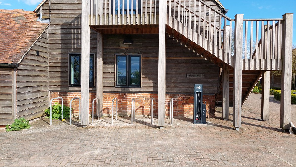 Robin Tucker (@robintucker1) on Twitter photo At <a href="/earth_trust/">Earth Trust</a> Wittenham Clumps, more bike racks and a repair station!
<a href="/jaynesvoice/">Jayne Manley</a> <a href="/earthtrustfarm/">Paul Hill</a> <a href="/VerityWarne/">Verity Warne</a> At <a href="/earth_trust/">Earth Trust</a> Wittenham Clumps, more bike racks and a repair station!
<a href="/jaynesvoice/">Jayne Manley</a> <a href="/earthtrustfarm/">Paul Hill</a> <a href="/VerityWarne/">Verity Warne</a>