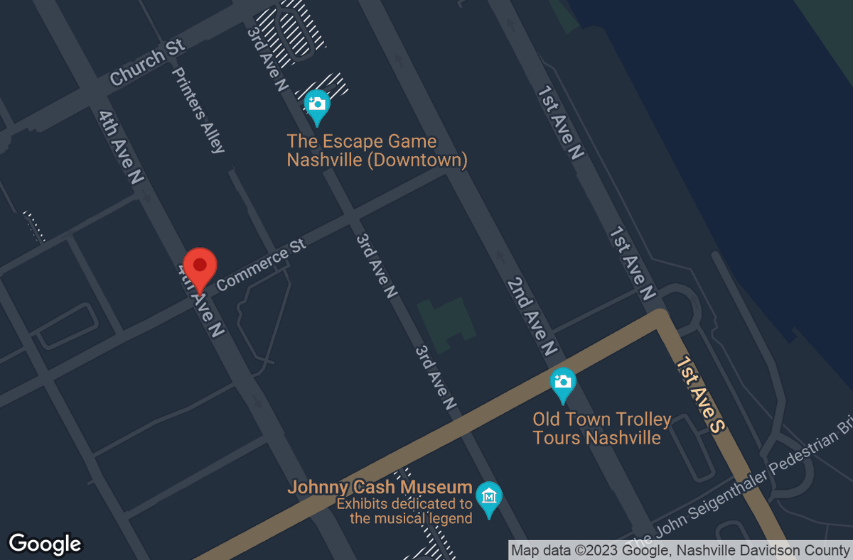 311Nashville's tweet image. 🚨 PERSONNEL IN SERIOUS DANGER / POSSIBLE OFFICER DOWN at 4Th Ave N / Commerce St in Central (reported 4:22pm)