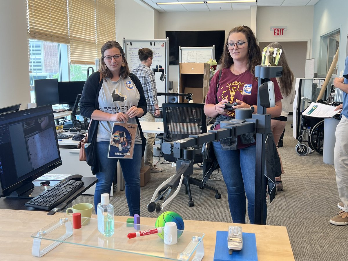 ParhamNatalie's tweet photo. Some of our Robotics coaches taking a tour of the Biometric Robotics Lab at GA Tech! Their students are creating wonderful technology! @SeitzHalie @Hubbard_Elem @monroe_schools https://t.co/5NDsGcfMbh