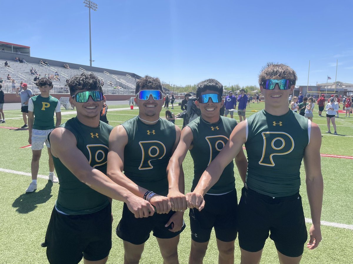 GreenTeamTrack's tweet photo. Harvester 4x100 Area Bound https://t.co/XPsoqZE8dl