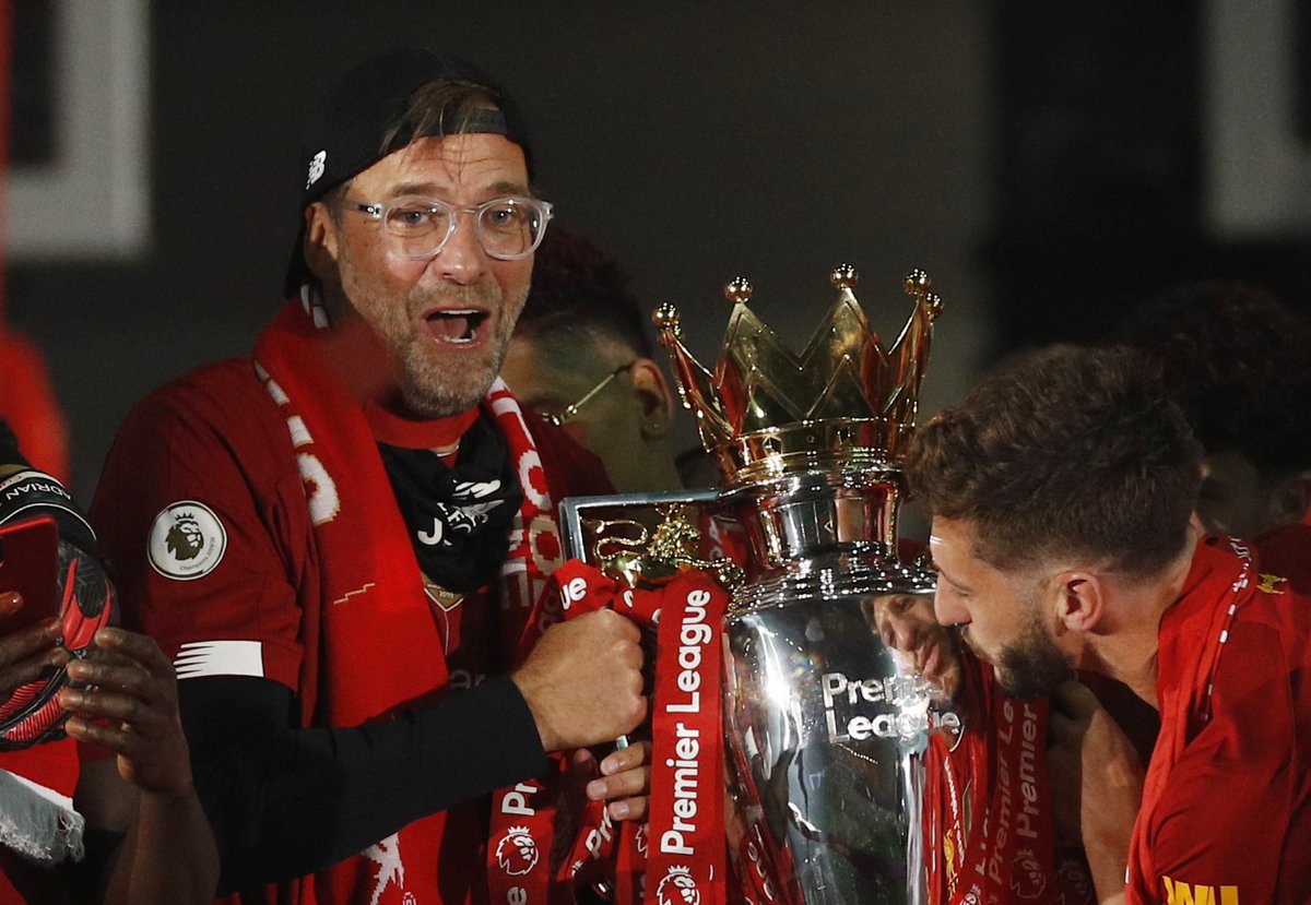 YNWABible's tweet photo. In Klopp we trust.
RT if you agree https://t.co/e6kiFm2FhQ