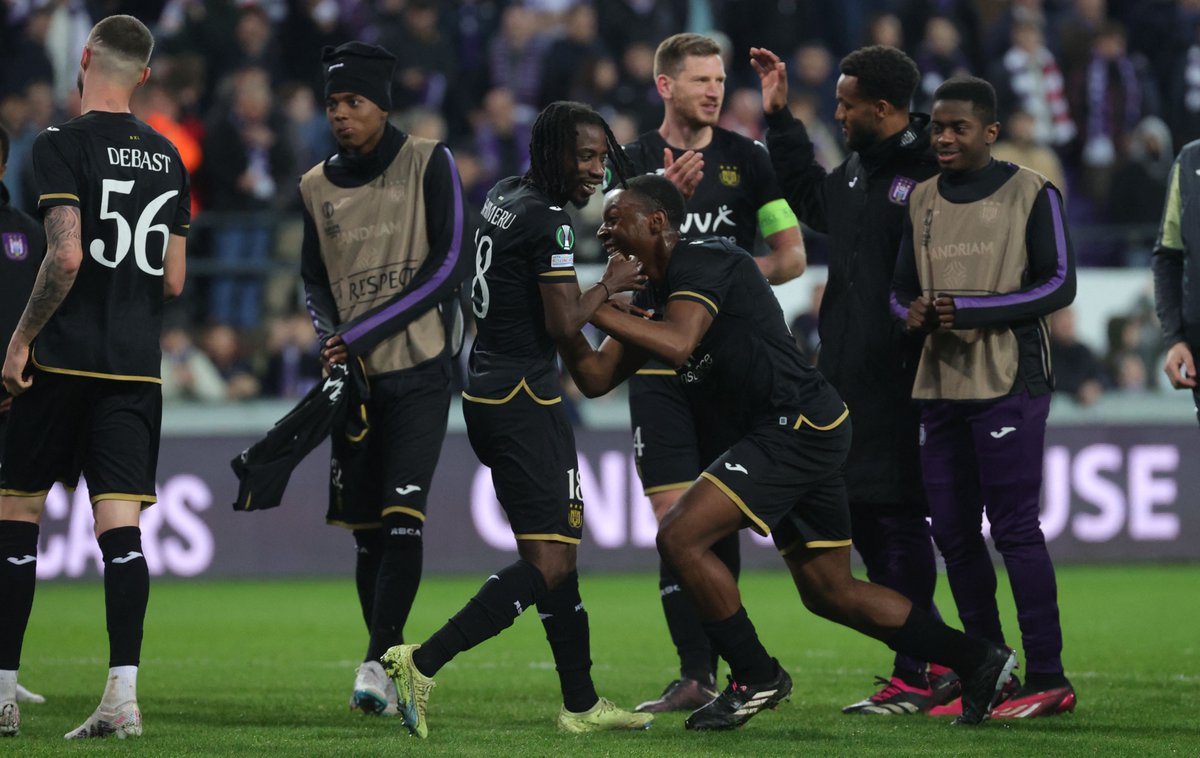 Conf_League's tweet photo. Celebrations for Anderlecht 🥳

#UECL https://t.co/LsIRsTZYL6