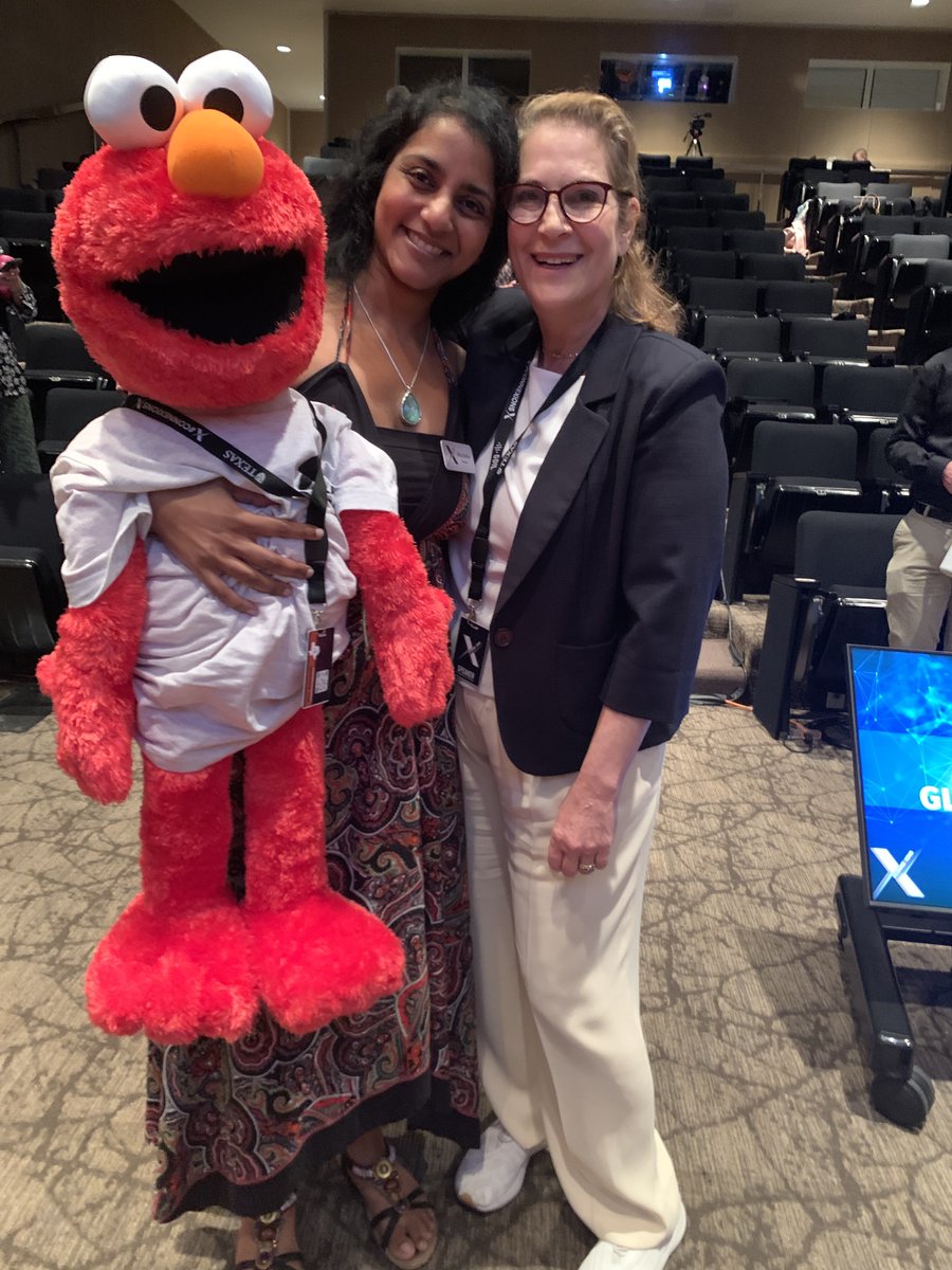 Thank you Thomas Garza for the insightful discussion of how Sesame Street fostered independent media and freedom for millions in Russia for an entire generation. Thanks <a href="/UTAustin/">UT Austin</a> and <a href="/UTCREEES/">UT CREEES</a>
students and faculty for thoughtful questions about #Muppets and #JimHenson.