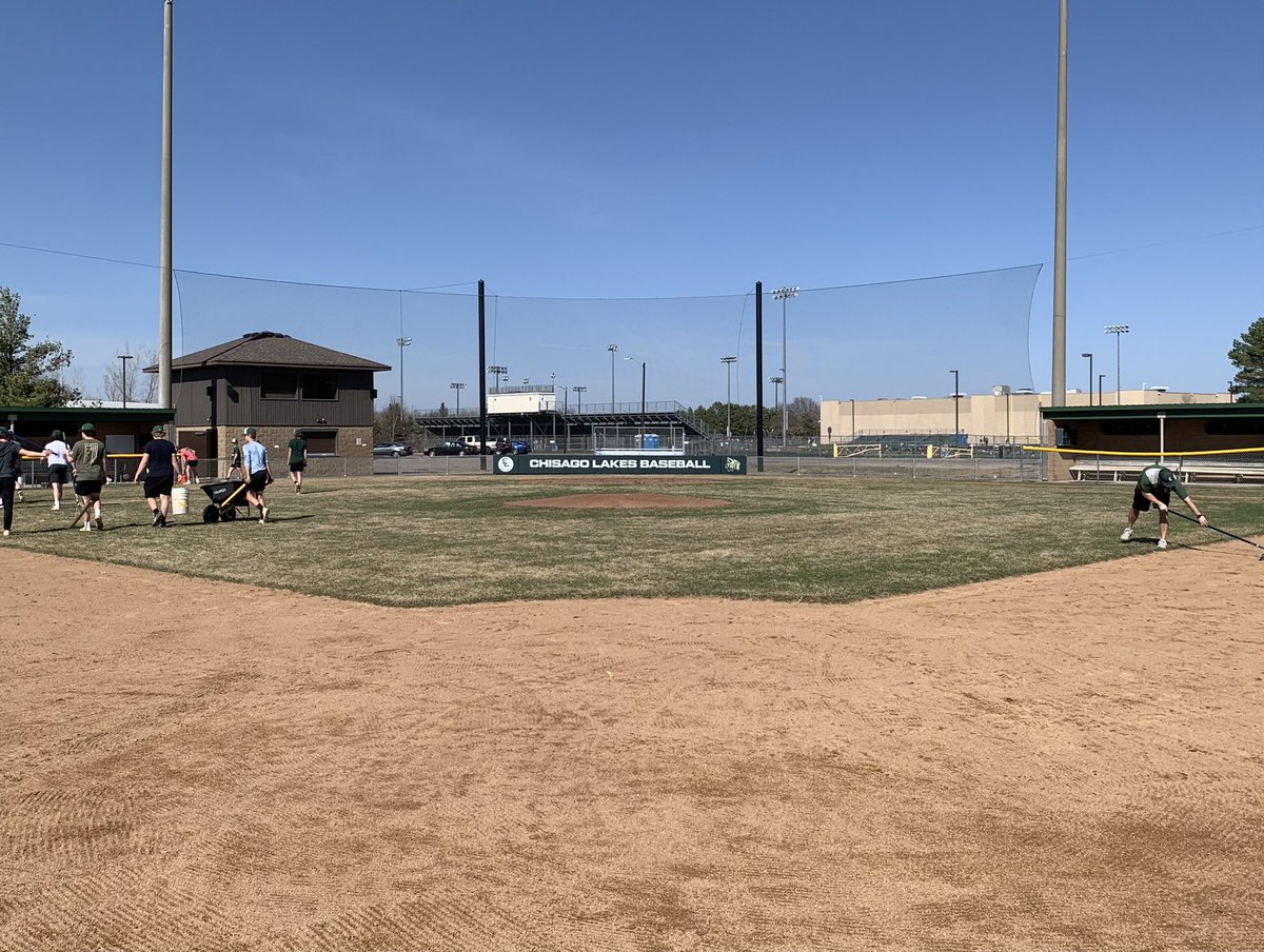 Ladies and gentleman, for the first time in 2023, we are outside on Pat Collins Field. And it is fantastic. #HumBabe #BaseballIsFun