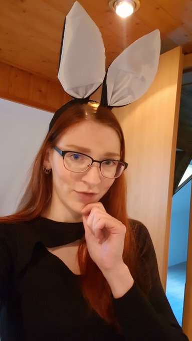 Neulich zu Ostern !! 🤭🦊 https://t.co/mGoh3sjYlW<a href="/tag/photography"class="tags"><span>#photography</span></a><a href="/tag/redhead"class="tags"><span>#redhead</span></a><a href="/tag/boudoir"class="tags"><span>#boudoir</span></a><a href="/tag/photoshooting"class="tags"><span>#photoshooting</span></a>