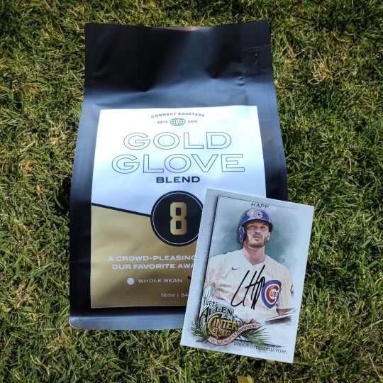 In honor of our Gold Glover coffee maker’s contract extension, <a href="/connectroasters/">Connect Roasters</a> &amp; I are giving away a bag of the Gold Glove Blend &amp; an autographed card singed by <a href="/ihapp_1/">Ian Happ</a>!

To enter:
Retweet this tweet
Must be following <a href="/connectroasters/">Connect Roasters</a> &amp; <a href="/CubsZone/">Cubs Zone</a>