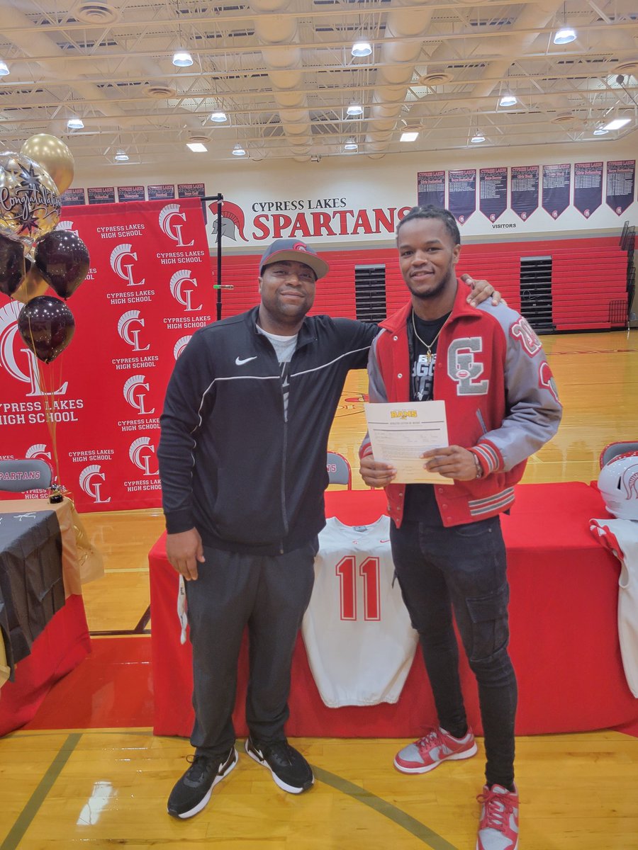 Michael Tryon Jr. tweet media