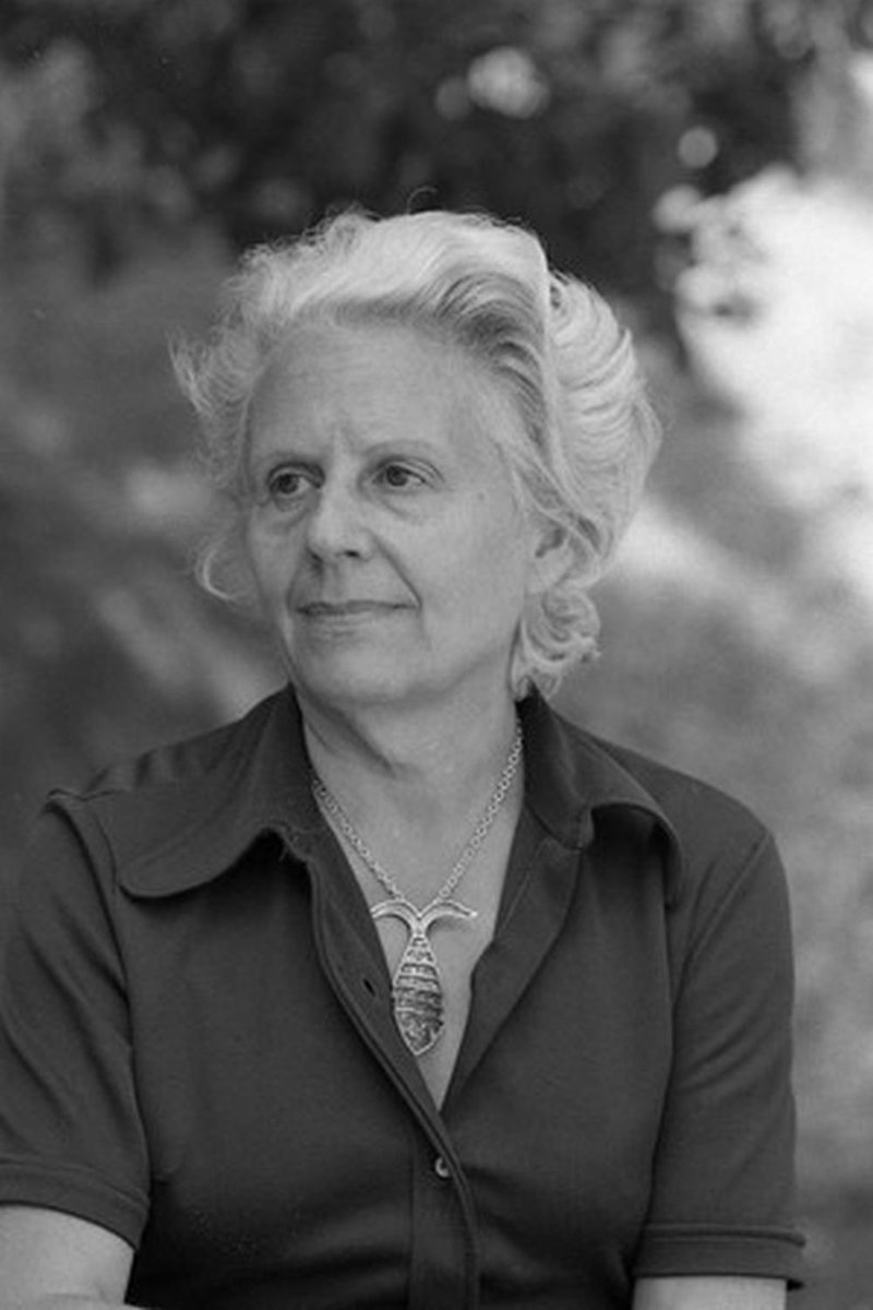 jpquinonero's tweet image. #RosaChacel #Chacel #Yourcenar #Woolf Mercè Rodoreda, escritora europea, con Virginia Woolf, Marguerite Yourcenar y Rosa Chacel .. ow.ly/pXJo50NHYUt ...