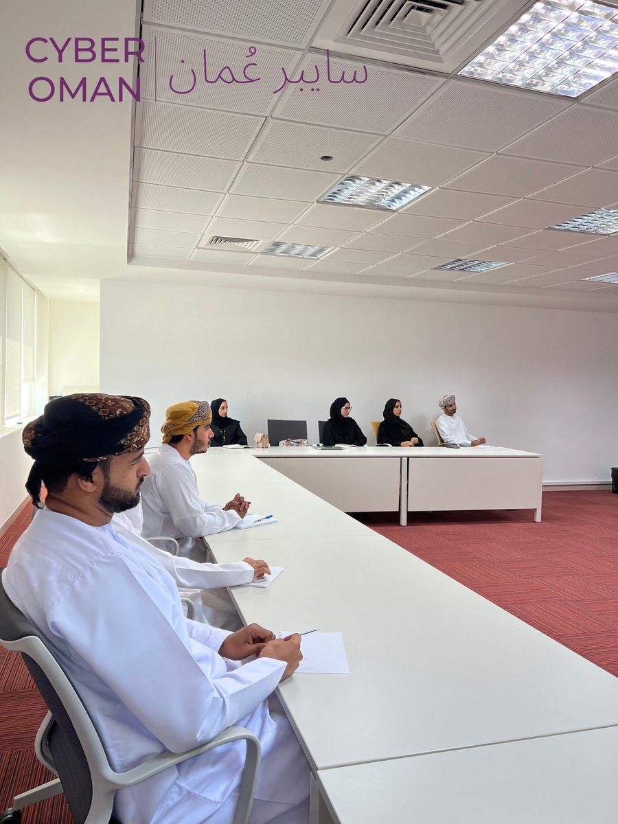 ukomandigihub's tweet photo. استمرارا لتعاوننا المشترك مع هيئة تنمية المؤسسات الصغيرة والمتوسطة،عقدنا جلسات إضافية بعنوان"مقدمة إلى #الأمن_السيبراني"،بالتعاون مع الجبر وبلكسل ستي
الغرض من الجلسات هو تعريف الشركات الناشئة بالأمن السيبراني وإبراز أهميته،وإمكانات السوق الحالية
@Plexalcity @AlJabrMENA @riyadaom https://t.co/nWNV8znUoK