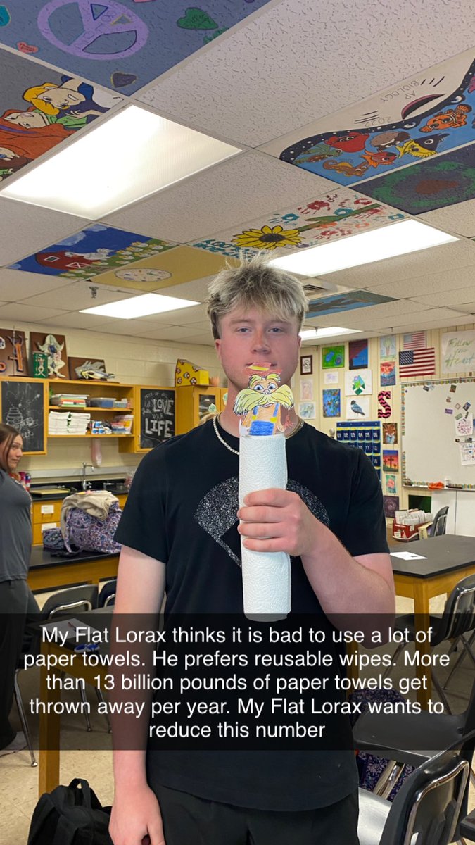 dylanthompson23's tweet photo. Flat Lorax ๐๐ป #FLATLORAX #ScottBio #EarthDay2023 @BioTeachKS https://t.co/hwuRDw7Rvr