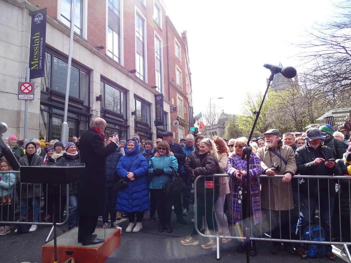 Our Ladys Choral (@olcs_ie) on Twitter photo Look carefully at the photos!! We had a most unusual spectator in the audience today during our performance of MESSIAH !! <a href="/DublinLive/">DublinLive</a> <a href="/rtenews/">RTÉ News</a> <a href="/TheJournalNews/">The Journal</a> <a href="/VisitDublin/">Visit Dublin</a> <a href="/DubCityCouncil/">Dublin City Council</a> <a href="/NewMusicDublin/">New Music Dublin</a> <a href="/joeliveline/">JOE DUFFY</a> @RyanTubridyShow <a href="/TodaywithClaire/">Today with Claire Byrne</a> Look carefully at the photos!! We had a most unusual spectator in the audience today during our performance of MESSIAH !! <a href="/DublinLive/">DublinLive</a> <a href="/rtenews/">RTÉ News</a> <a href="/TheJournalNews/">The Journal</a> <a href="/VisitDublin/">Visit Dublin</a> <a href="/DubCityCouncil/">Dublin City Council</a> <a href="/NewMusicDublin/">New Music Dublin</a> <a href="/joeliveline/">JOE DUFFY</a> @RyanTubridyShow <a href="/TodaywithClaire/">Today with Claire Byrne</a>