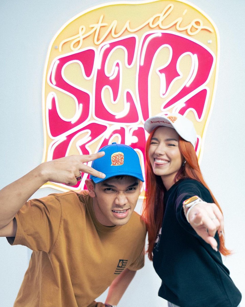 S4llyThecapri's tweet photo. Dah tido.. bgn balik… tgk neh.. Korg mmg x bg ktaorg tdo ke neh? https://t.co/x9JSQCFLRR