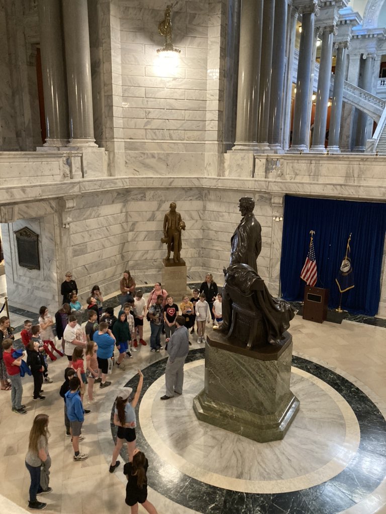 hFischerMs's tweet photo. Awesome tour of the Capitol Building! Special thanks to @Rachel4KY for joining us. https://t.co/xdoj4o03or