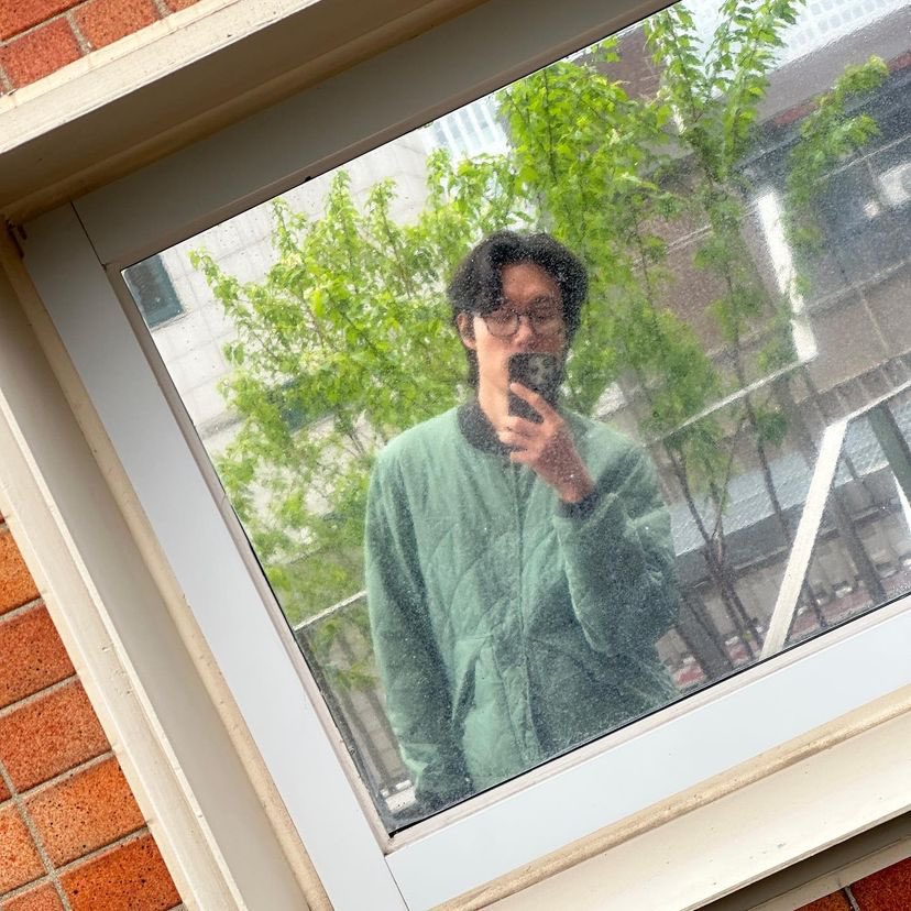 류준열. (@jurnyeol) on Twitter photo 