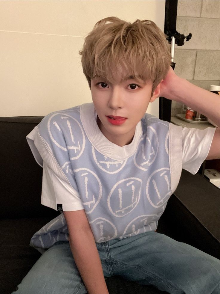 violoo00's tweet photo. I(Not)Doll
Name: Sungjun
Birth Name: Lee SungJun (이성준)
Group: BLANK2Y
Birth Date: June 15, 2002
Height: ~173 cm
Birth Place: Iksan, South Korea
Blood Type: A
MBTI Type: ESTP
Company: Keystone Entertainment
            ♪
#KPOP #BLANK2Y #블랭키 #SUNGJUN #성준 #fypシ #idol #FYP https://t.co/P6qm1RYXl4