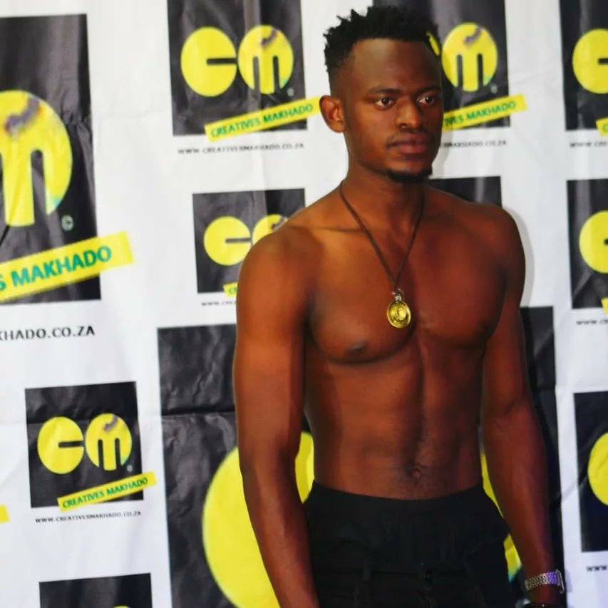 creatives_m's tweet photo. Throwback to when 'MR Youth Pretoria' was Creatives Makhado's brand ambassador ❤❤🤩2019

The home to Models and other type of creatives. 

Road to 100K followers!
#CreativesMakhado 17th of April https://t.co/37tM2TkZiN