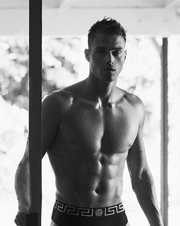 Bronze Age Pervert on Twitter: "Ancient Grek mans look like this, about