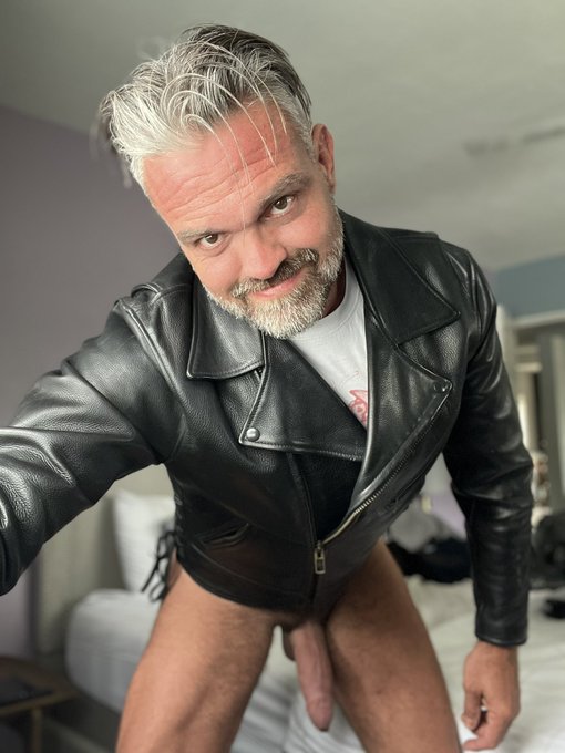 leatherdaddy