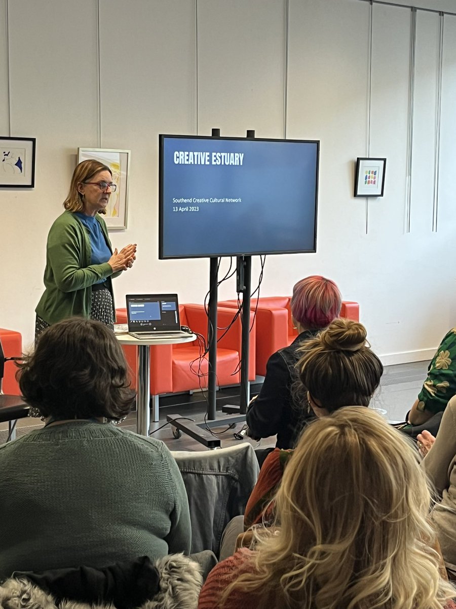 Listening to the wonderful Lorraine Cox from <a href="/CreativeEstuary/">CreativeEstuary</a> at the Southend Creative and Cultural Network, facilitated by the amazing <a href="/MetalSouthend/">Metal Southend</a>.